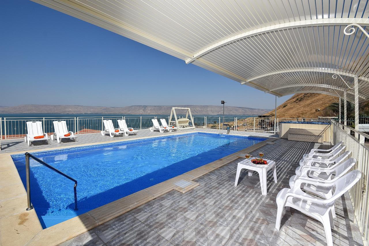 אחוזת חוף כנרת Kinneret Village Tiberias Exterior photo